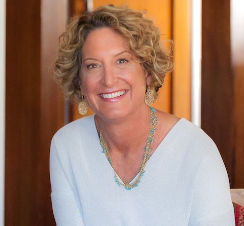 Leslie Price headshot