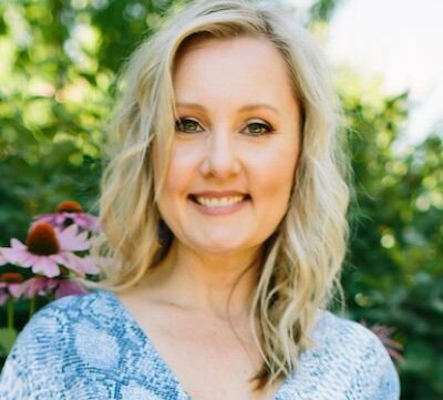 116: Amanda Gates: “Homes That Feel Good as They Look” & Top 25 Interior Design Bloggers in the World!