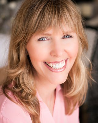1040 Power Talk Friday Eileen Hahn 5 Steps To An Exceptional Hire Thumbnail.png