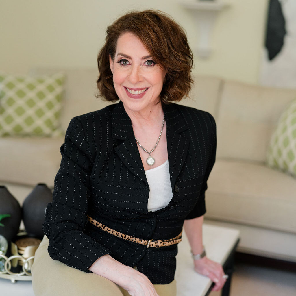 Donna Hoffman Headshot