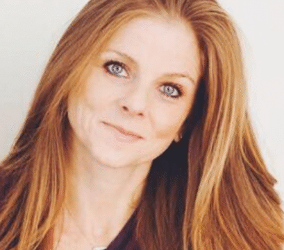 945: Power Talk Friday: Courtney Pisarik: Why Consider Hiring a PR Representative as an Interior Designer?