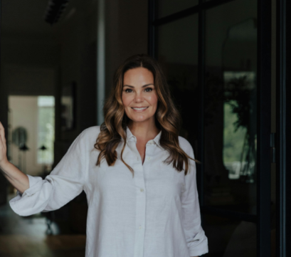 1216: Sponsored Show | Sandra Funk: The Season That Tested Everything She Built