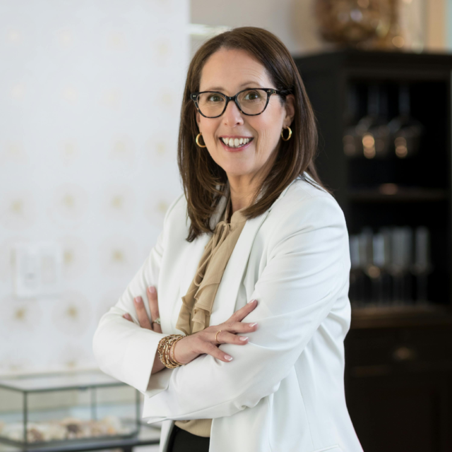 1222 Best Of Robyn White Using Your Website To Market To The Luxury Interior Design Client Thumbnail.png